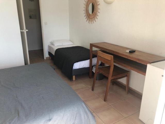 Hotel Le Bleu Marine Saintes-Maries-de-la-Mer Kültér fotó